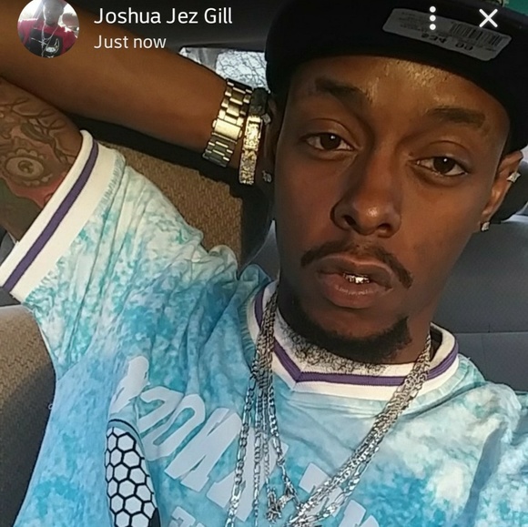 Meet your Posher, Joshua - Picture 1 of 3